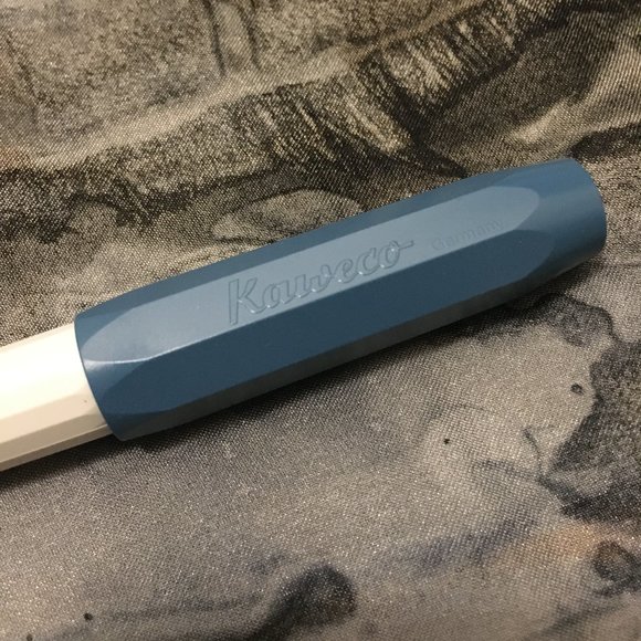 NWT Luxury Japanese OOP Ink and German Pen - Picture 16 of 16